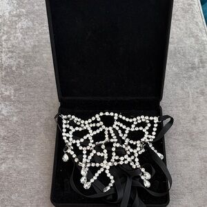 AREA Crystal Spiderweb Mask